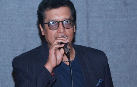 ‘रानी माया’ गीतको म्युजिक भिडिओ सार्वजनिक कार्यक्रममा सोमबार शुभकामना मन्तव्य व्यक्त गर्दै अभिनेता राजेश हमाल। तस्बिर: भेषराज कार्की/रासस